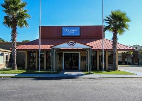 Travelodge by Wyndham Hardeeville image 23