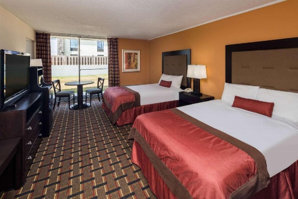 Travelodge by Wyndham Hardeeville image 3